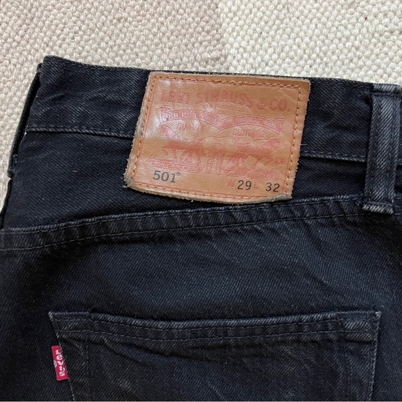 Levi’s 501 Original Fit Jean - Picture 4 of 7